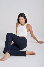 Cargar imagen en el visor de la galería, BOOTCUT jeans