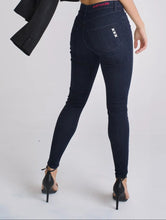 Cargar imagen en el visor de la galería, KIT Básico | 20 Jeans - BASTIAAN® Jeans Mayoreo
