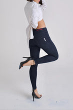 Cargar imagen en el visor de la galería, KIT POP UP | 10 Jeans - BASTIAAN® Jeans Mayoreo